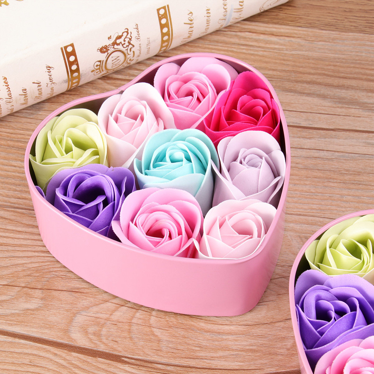 Luxury Rose Skincare - Набор мыльных цветов из роз в